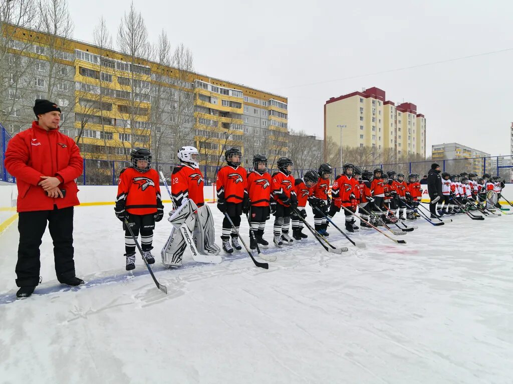 Хоккейная школа Авангард Омск. Хоккейная коробка Авангард Омск. Академия хк Авангард. Омск 47 школа хоккейная команда. Школа 122 омск