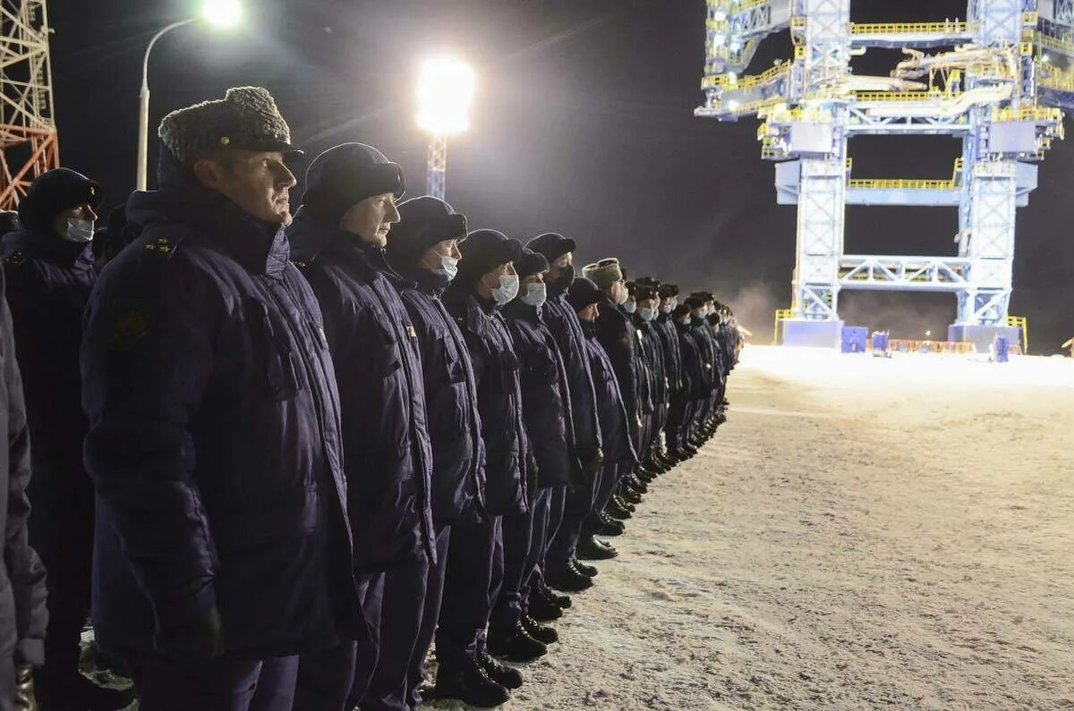 Будущее Украины. Украина будущего. Космические войска сцена с одеждой. Разгром украины 2024