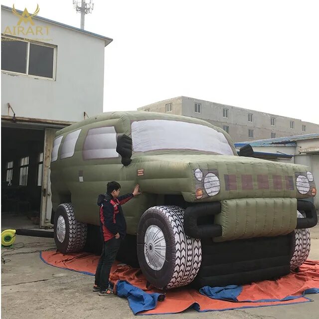 Надувной автомобиль большой. Надувной автомобиль полноразмерный. Надувная машина огромная. Надувные машины в натуральную величину. Надувные машины купить