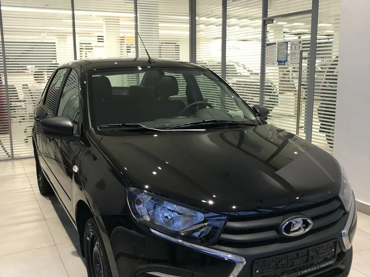 лада гранта седан черная 2022. гранта лифтбек черная 2022. черный цвет гранта 2023. черный цвет гранта 2023. лада гранта седан 2023.