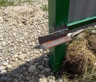 Столбы для откатных ворот