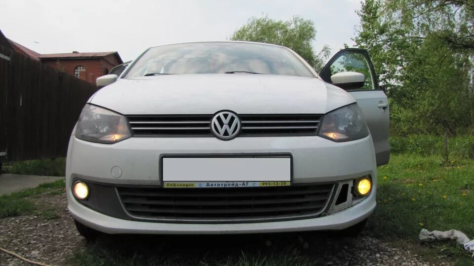 Противотуманки фольксваген. Птф поло седан 2012. vw polo sedan 4 птф. противотуманки фольксваген поло седан 2012. противотуманки фольксваген поло 2012 диодные.