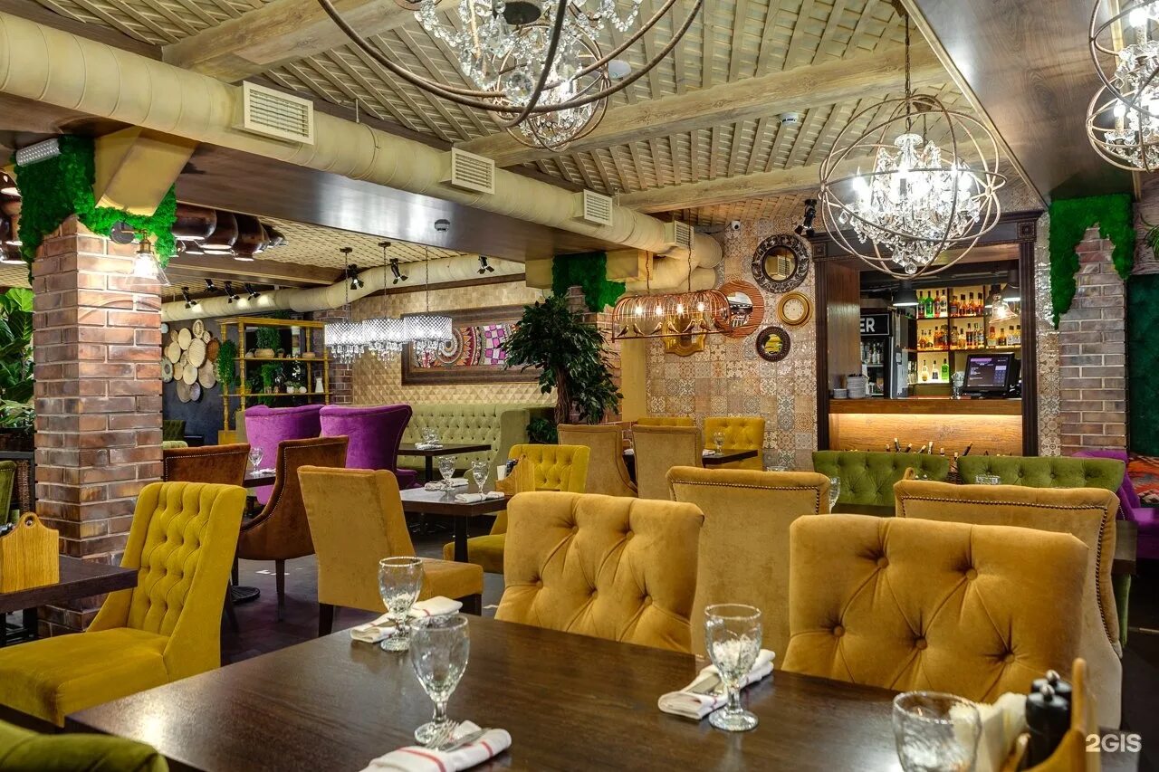 Ульяновск улица гончарова 19. Ульяновск улица минаева 15 miruku. Ресторан по чесноку ульяновск меню. По чесноку ресторан ульяновск. Матрёшки ульяновск ресторан.