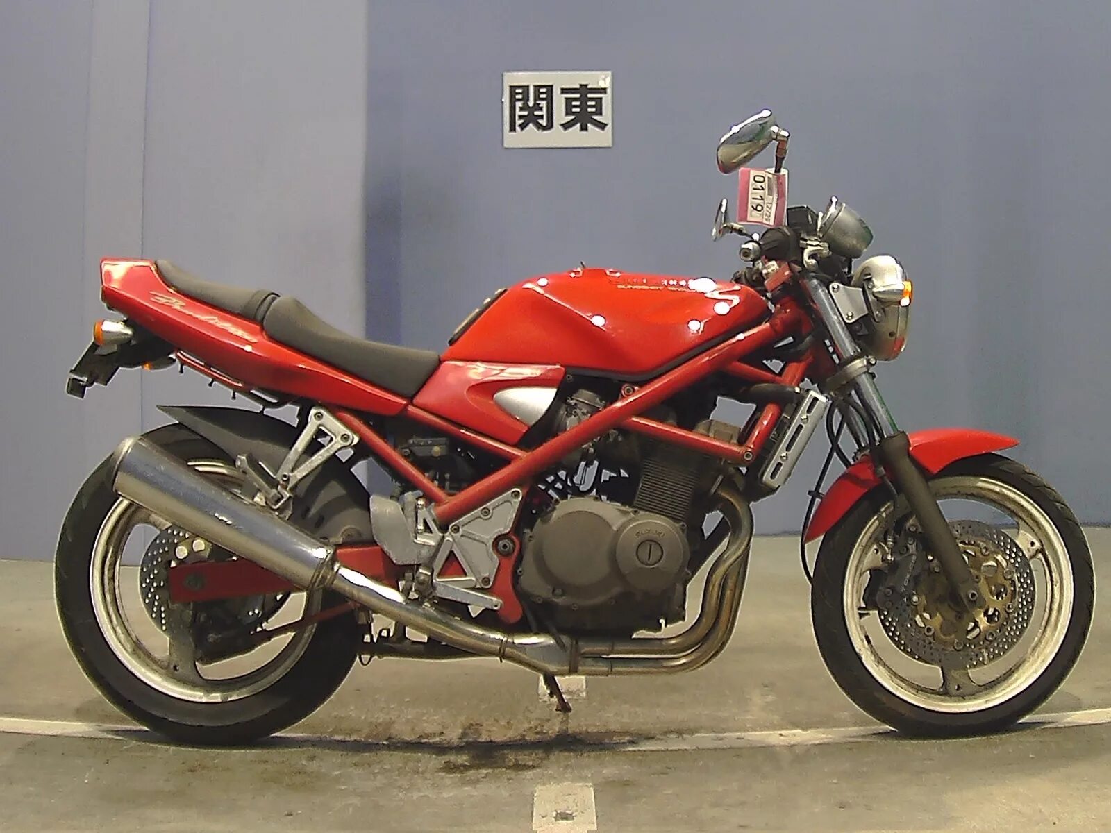 Сузуки gsf 400 bandit. Мотоцикл бандит 400. Suzuki bandit 400 характеристики. Suzuki gsf 400. Suzuki gsf 400.