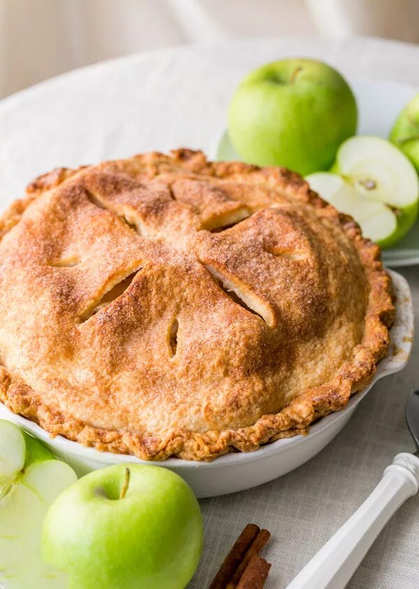 Apple pie (яблочный пирог). Apple Cinnamon pie. Яблочный Грэхем. Красивый пирог с яблоками. Пирог с готовыми яблоками
