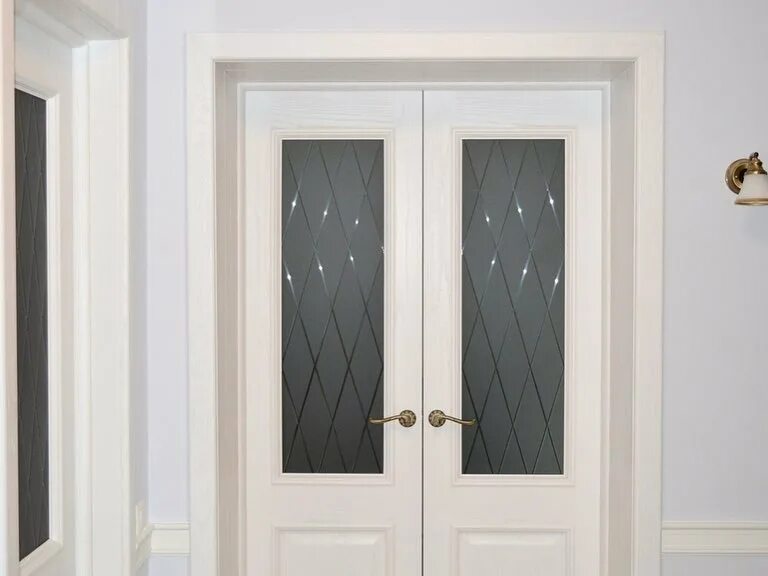 распашные двери межкомнатные двустворчатые волховец. двустворчатые распашные двери со стеклом. двери двустворчатые межкомнатные mr doors. распашные двери межкомнатные двустворчатые волховец. двери распашные двустворчатые межкомнатные со стеклом белые.