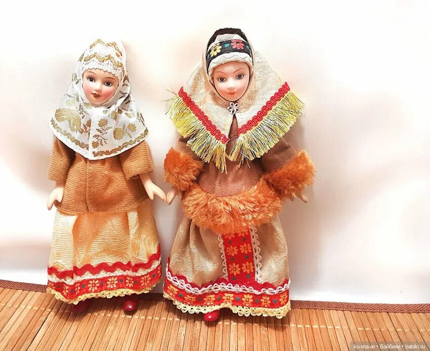 Куклы ДЕАГОСТИНИ В национальных костюмах. ДЕАГОСТИНИ куклы народные. Фарфоровые куклы в национальных костюмах. Куклы дамы эпохи в народных костюмах. Деагостини куклы в костюмах