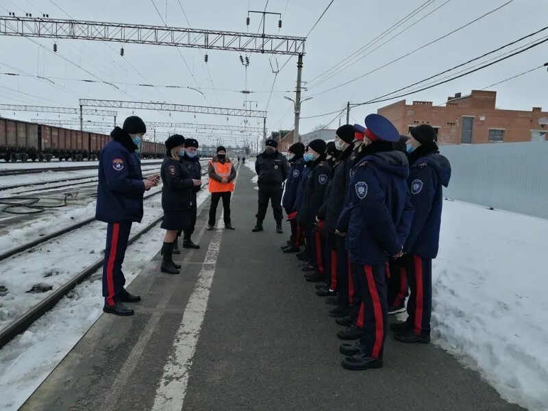 Полиция сальск. Линейный отдел полиции Сальск. Транспортная полиция Сальск. Сальск ЛОВД. Полиция в Сальске сотрудники.