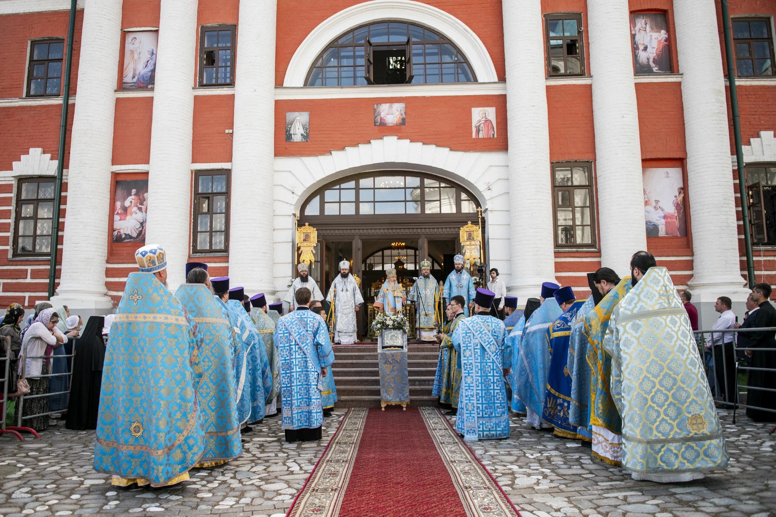 Литургия на казанскую икону божьей