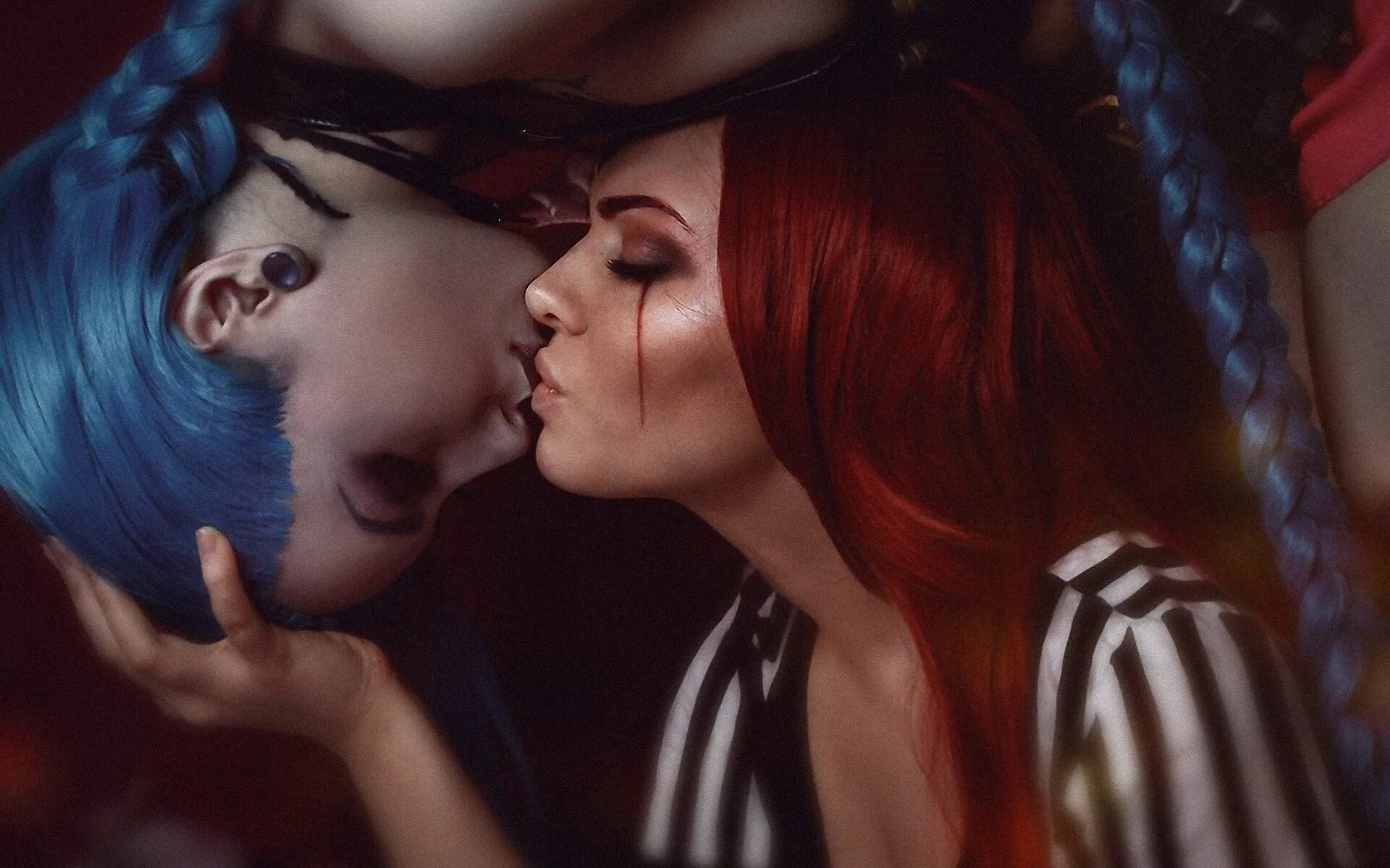 Vampyx kiss. Jinx League of Legends косплей. Джинкс ЛОЛ косплей. Лига легенд Джинкс косплей. Lol Джинкс косплей.