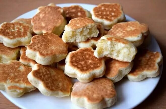 Что можно сделать из старой сметаны выпечка How to Make Greek Yogurt Pancakes Healthy Pancake Recipes