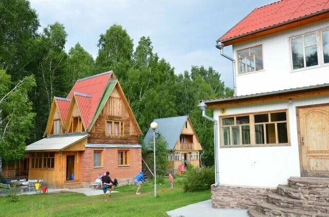 Лето парное озеро. Лето парное озеро. Озеро линево красноярский край. Лето парное озеро. Озеро линево красноярский край.