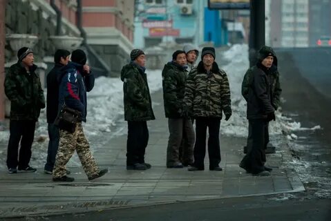 Несколько иностранец