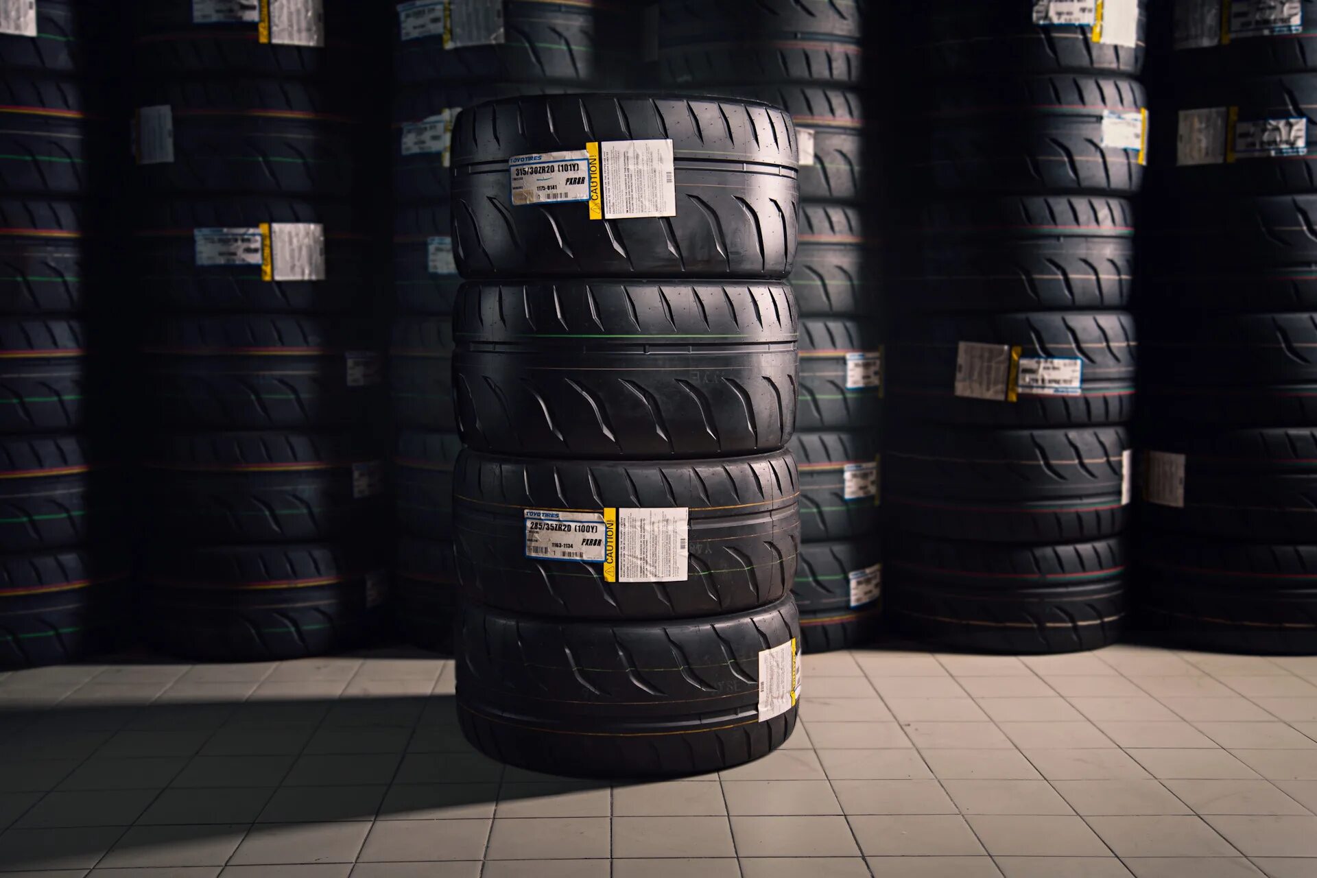 Отзыв про шины. Toyo r888r 315 r20. 315/35/20 Tires. Toyo Tires шины. Toyo Tires 888.