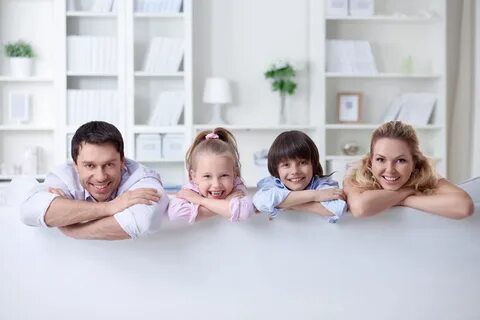 Вся семья постоянно дома