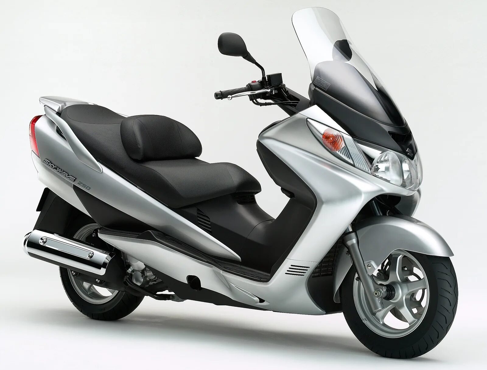 Suzuki Skywave 250. Suzuki Skywave 250/400. Suzuki Skywave 250 2002. Максискутер Сузуки 250. Скутер 400 кубов