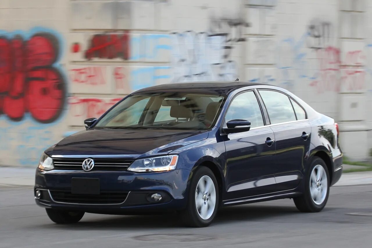 Volkswagen diesel. Фольксваген пассат дизельный. Дизельные фольксваген модели. Дизельгейт фольксваген. Passat седан iii (312).