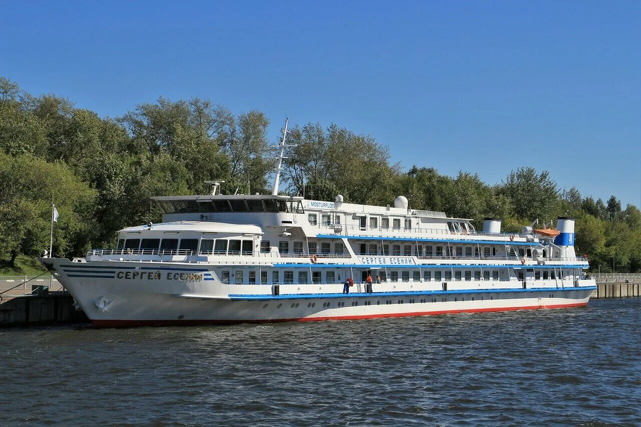 Теплоход уфа 305 проект. Озерный москвич теплоход. Теплоход пр 861а. Теплоход фарватер байкал. Проект т х.