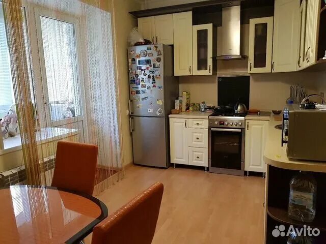 Двухкомнатная квартира в белгороде. Белгород, народный б-р, 104. М2 ру недвижимость. Белгород квартиры вторичка. Победы 65 белгород.