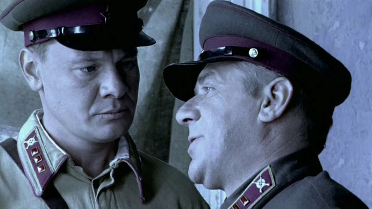 Фильм диверсант бобриков. Артем алексеев диверсант крым. Алексей бобриков диверсант. Владислав галкин диверсант 2. Бобриков диверсант.