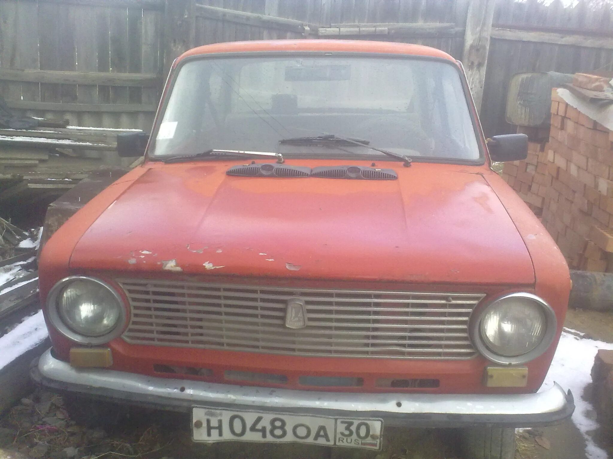 Машина за 10 тысяч рублей. Bmw isetta 600. Есть машина за 1 рубль. Ваз 2101 за 5 тысяч. Машина за 50к.