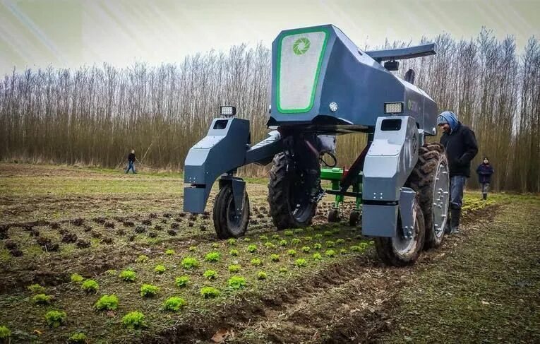 Примеры использования роботизированной техники в сельском хозяйстве