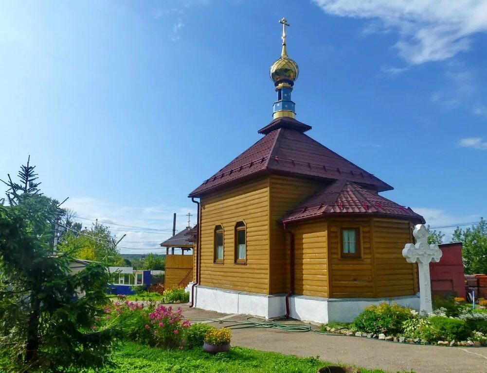 Храм даниила московского в нахабино. Храм покрова пресвятой богородицы в нахабино. покровский храм, пос. нахабино. покровская церковь нахабино. нахабино московская область храм.