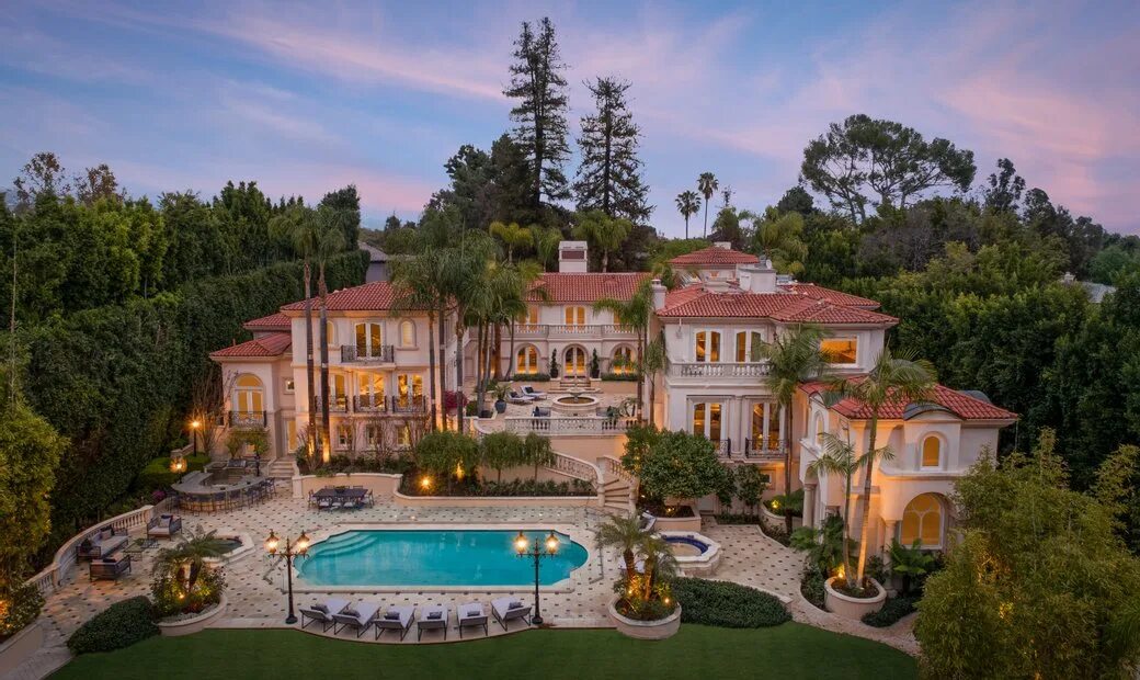 Rich area. Rich area. Вилла в испании стиль модерн. Rich area. Rich area.