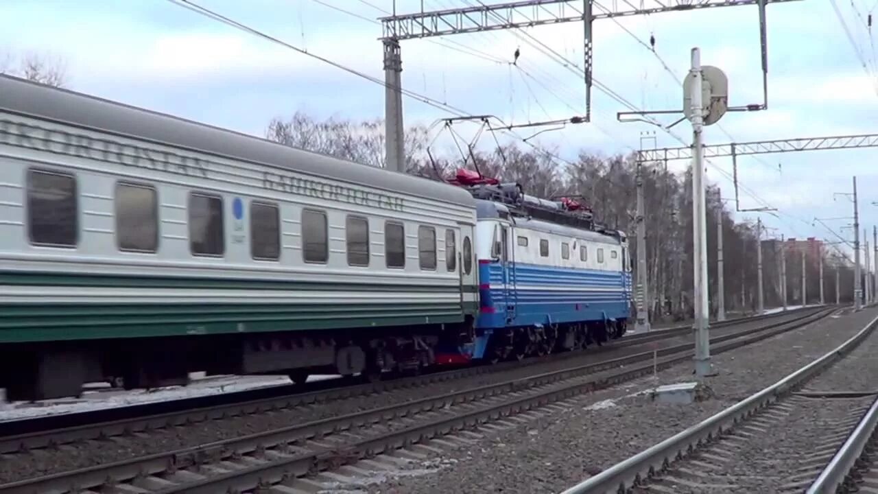 Белгород кисловодск поезд. Поезд 936ж самара - екатеринбург фото. Поезд оренбуржье. Двухэтажный поезд краснодар. Краснодар оренбург поезд.