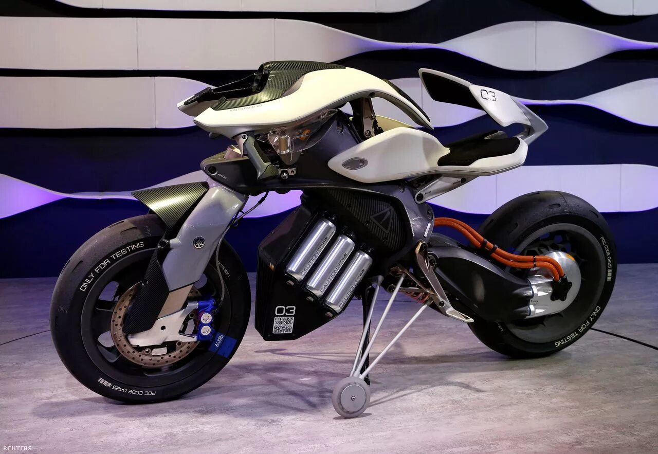 Yamaha MOTOROID. Yamaha MOTOROID 2. Мотоциклы будущего. Мотоцикл в будущем.