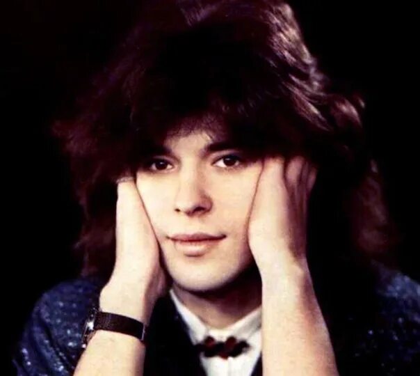 Женя белоусов. Женя белоусов 1988. Евгений белоусов девчонка-девчоночка. Женя белоусов 1988. Белоусов, евгений викторович.