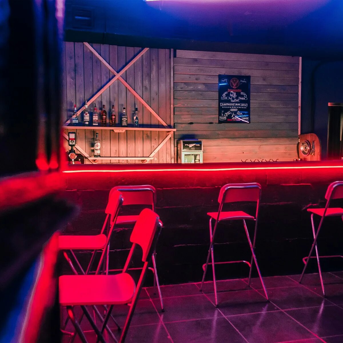 Mix night club владивосток. Икра клаб владивосток. Юник клуб владивосток. Юник екатеринбург клуб. Крафт владивосток фото клуб.