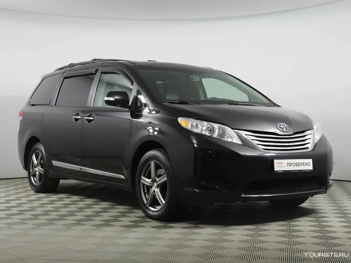 Тойота микроавтобус москва. Toyota Sienna III. Toyota минивэн Sienna. Тойота Сиенна минивэн 2013. Toyota Sienna 2023.