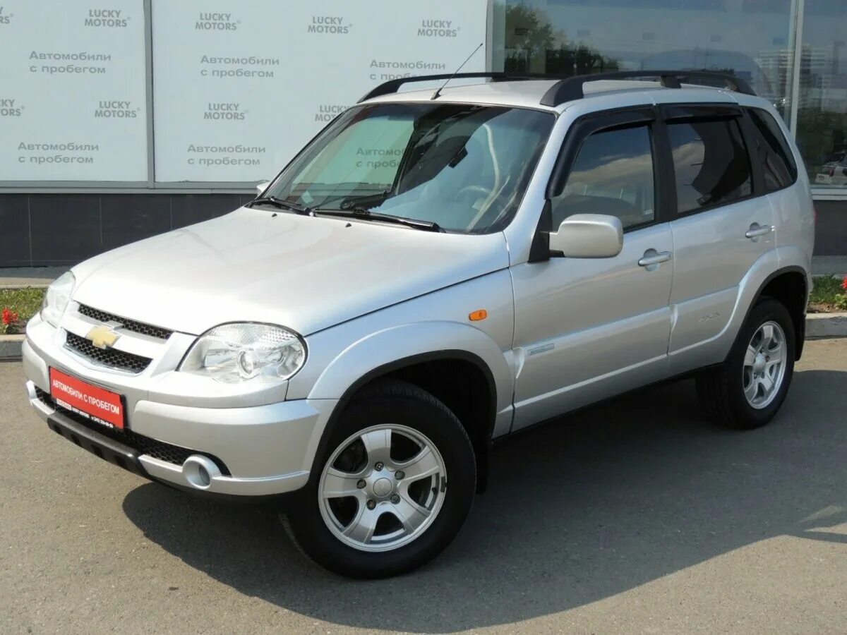 Chevrolet Niva 2010. RST Шевроле Нива 2010. Нива Шевроле 2009. Шевроле Нива 2010 год белый. Нива шевроле с пробегом алтайском крае