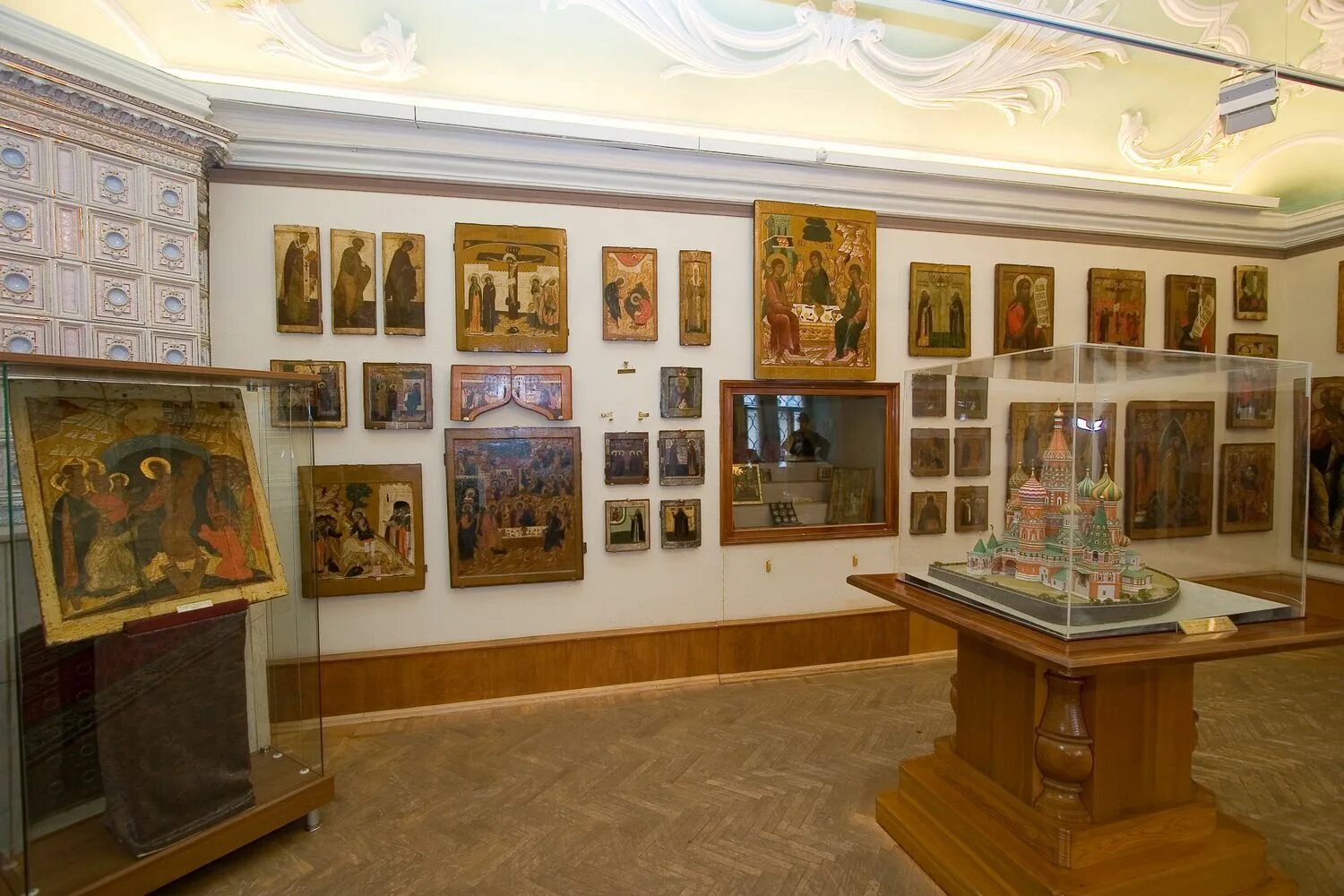 музей московской духовной академии сергиев посад. церковно археологический музей. церковно археологический музей сергиев посад. московская духовная академия троице сергиева. церковно-археологический музей московской духовной академии.
