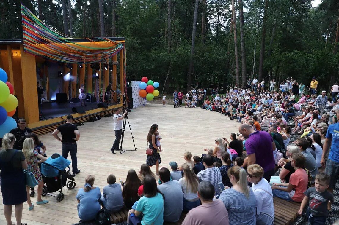 Парк раздолье адрес. Раздолье парк Одинцово. Парк Раздолье Одинцовский район. Раздоры парк Раздолье. Парк Раздолье веревочный парк Одинцово.