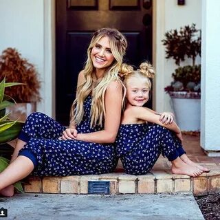 Photoshoot mom