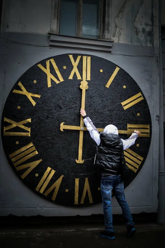 остановить время. цитаты про часы со смыслом.