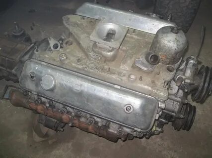Змз v8