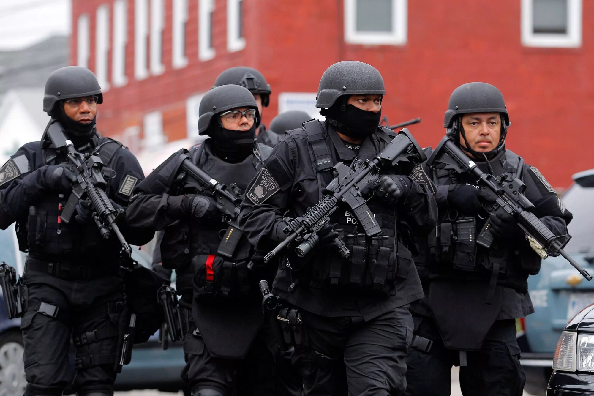 Что такое сват в инете. Спецназ полиции сша swat. сват американский спецназ. сват группа захвата. полиция сша swat.