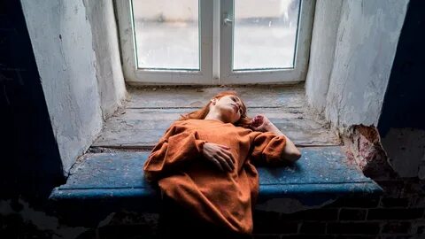 С перебитой ногой я лежал проблема