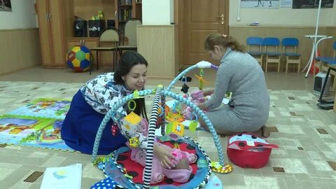 Центра женщины в детьми