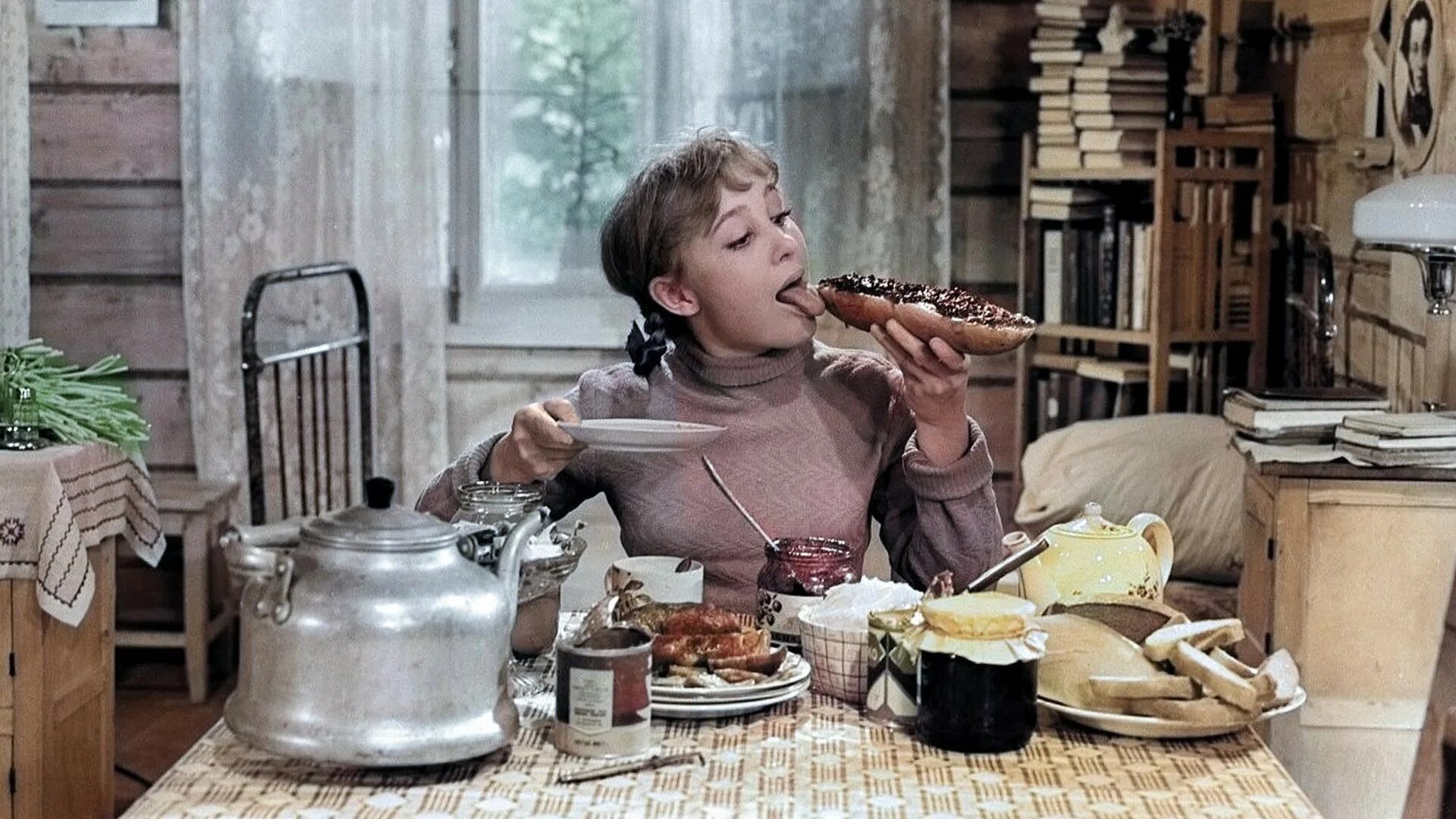 Фото: Девчата / Кадр из фильма "Девчата" (1962) #3472365