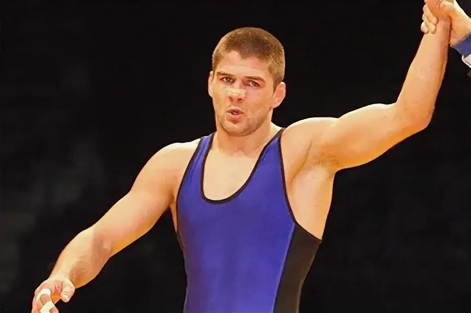 Болгарские борцы москва 2010. Иво араков. Иво ангелов. Иво кузнецкий фото. Назарян боксер.