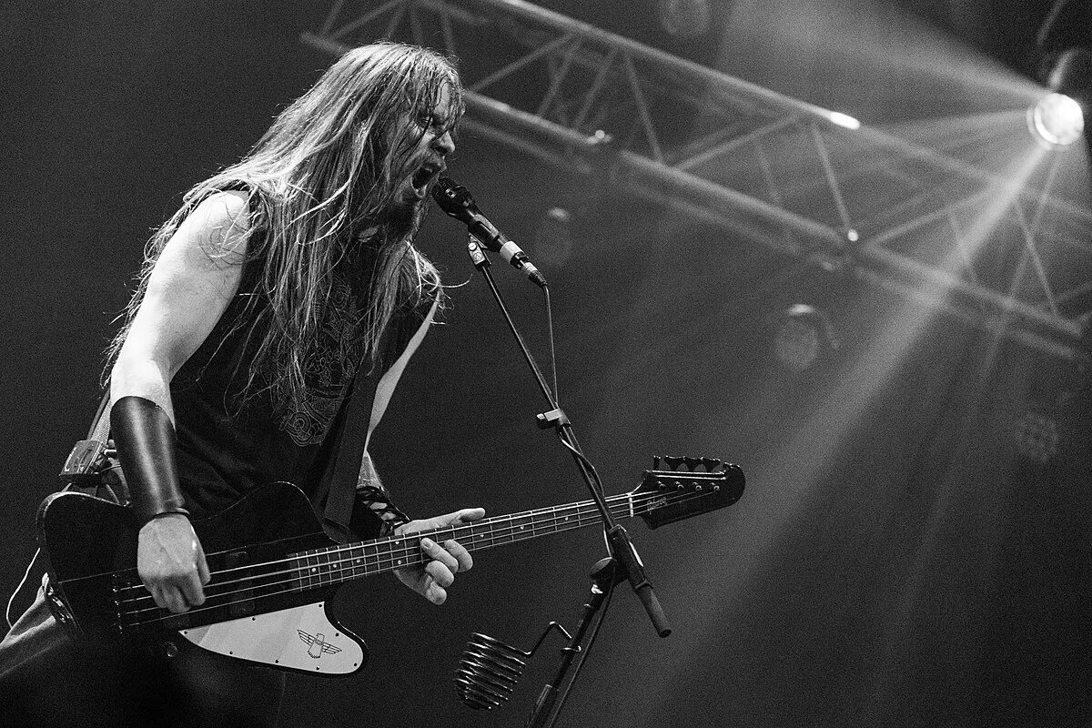 Стальная группа. Крымский рок. Панк рок группа сектор газа. Oz 1982 heavy metal heroes. Стальные нервы.