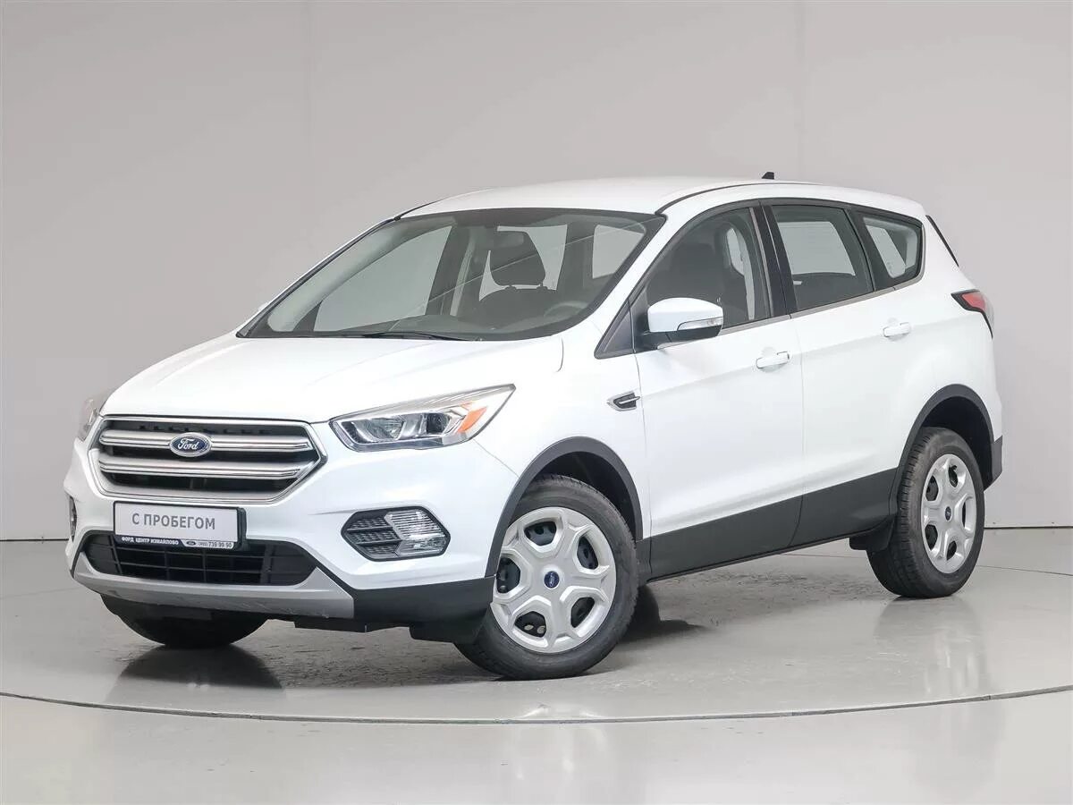 Ford Kuga 2017. Форд Куга 2017 белый. Ford Kuga 2 белый. Kuga 2017 белая.