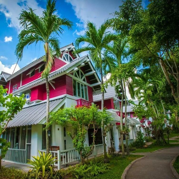 Таиланд паттайя отель натурал парк. Natural park resort 3 паттайя. Отель натурал парк паттайя. The natural park. Natural park resort 3* пляж.