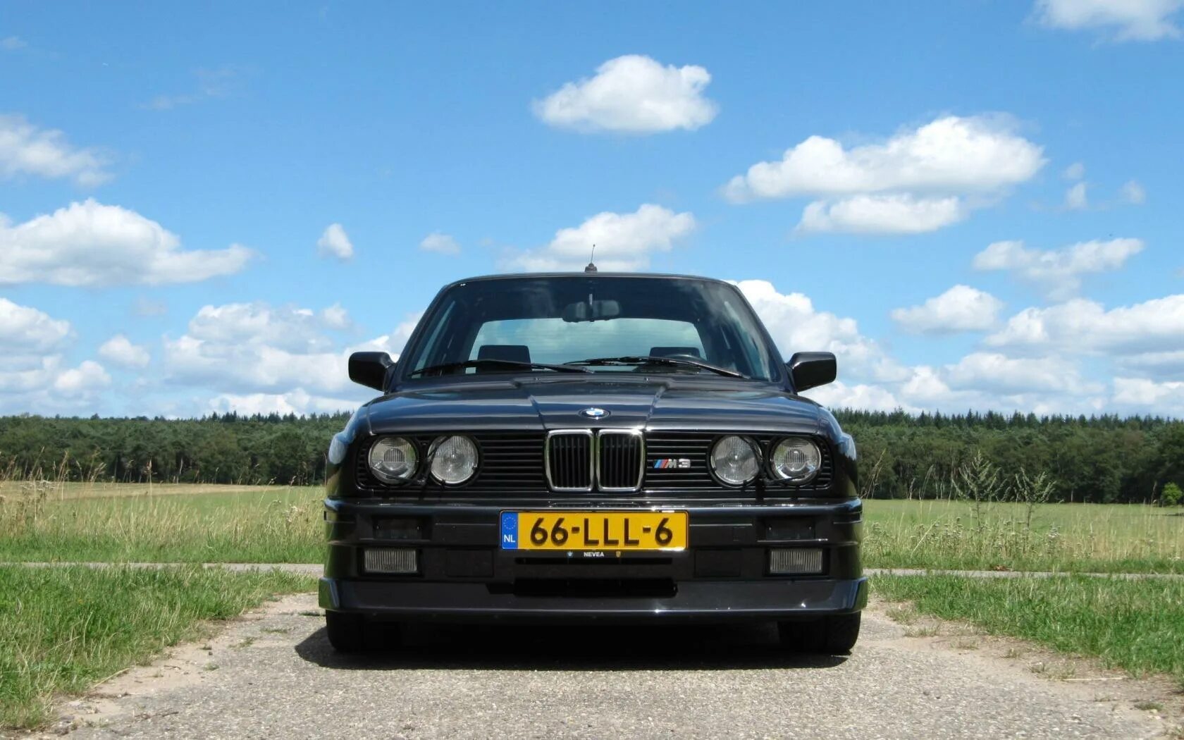 Е34 узкая. BMW m5 e34. BMW e30 стиль. BMW 520i e34.