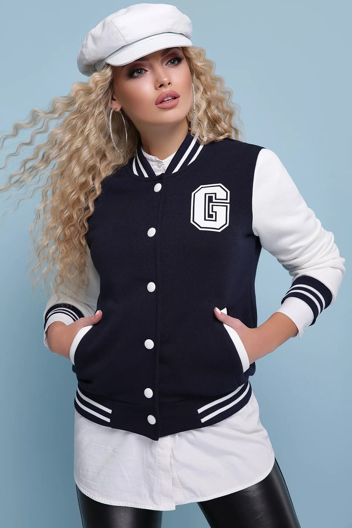 Alpha industries бомбер ma-1. Varsity jacket красная. Кофта американка. Чёрный бомбер осень. Jacket varsity raiders.