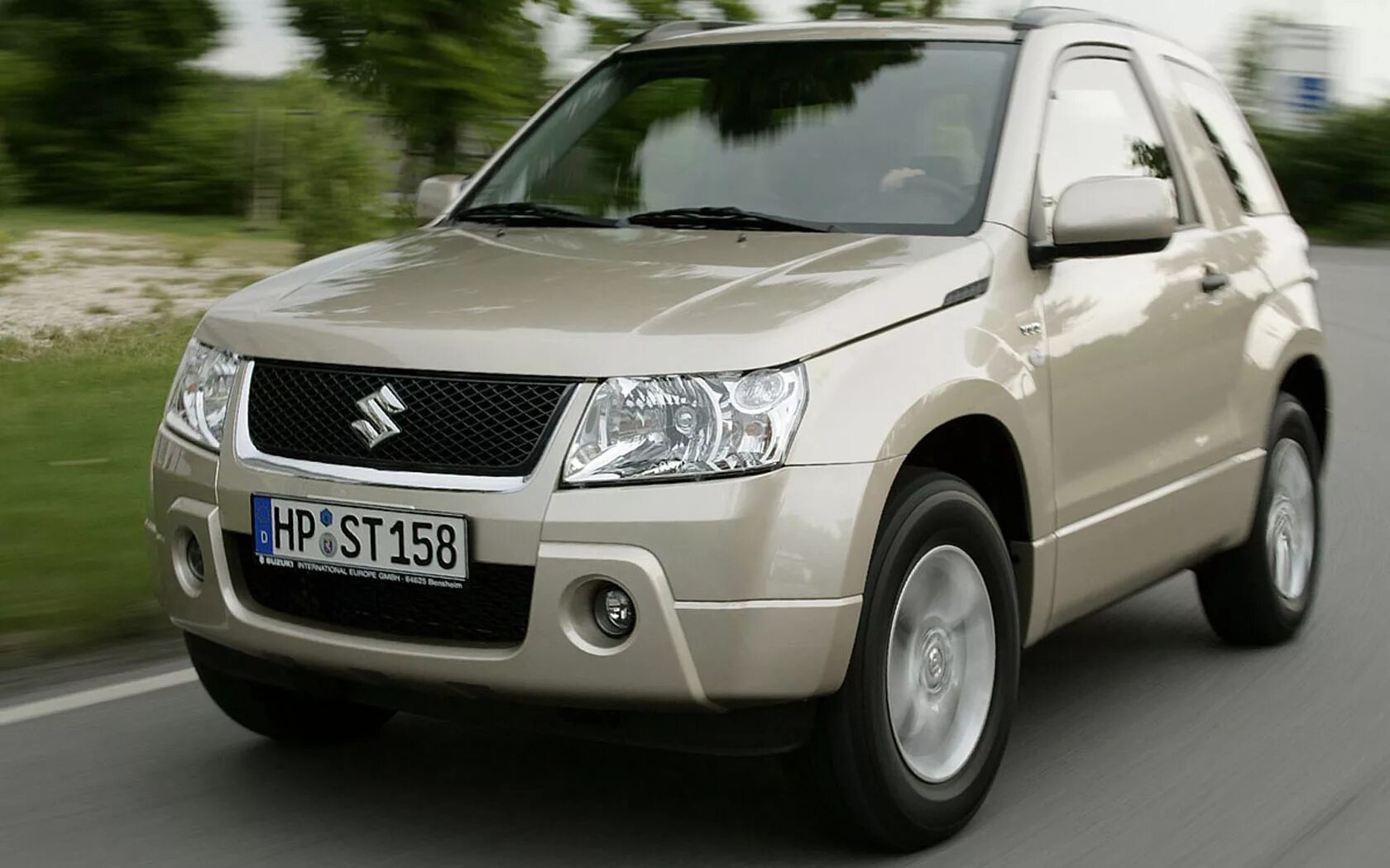 Купить 3 дверную сузуки гранд. Suzuki Grand Vitara 3. Suzuki Grand Vitara 3d. Suzuki /Grand/ Vitara 2012. Suzuki Grand Vitara 3d 2008.